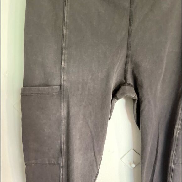 NEW Free People Wash Black Stirrup Side Pockets Joggers.Size M - Picture 12 of 16